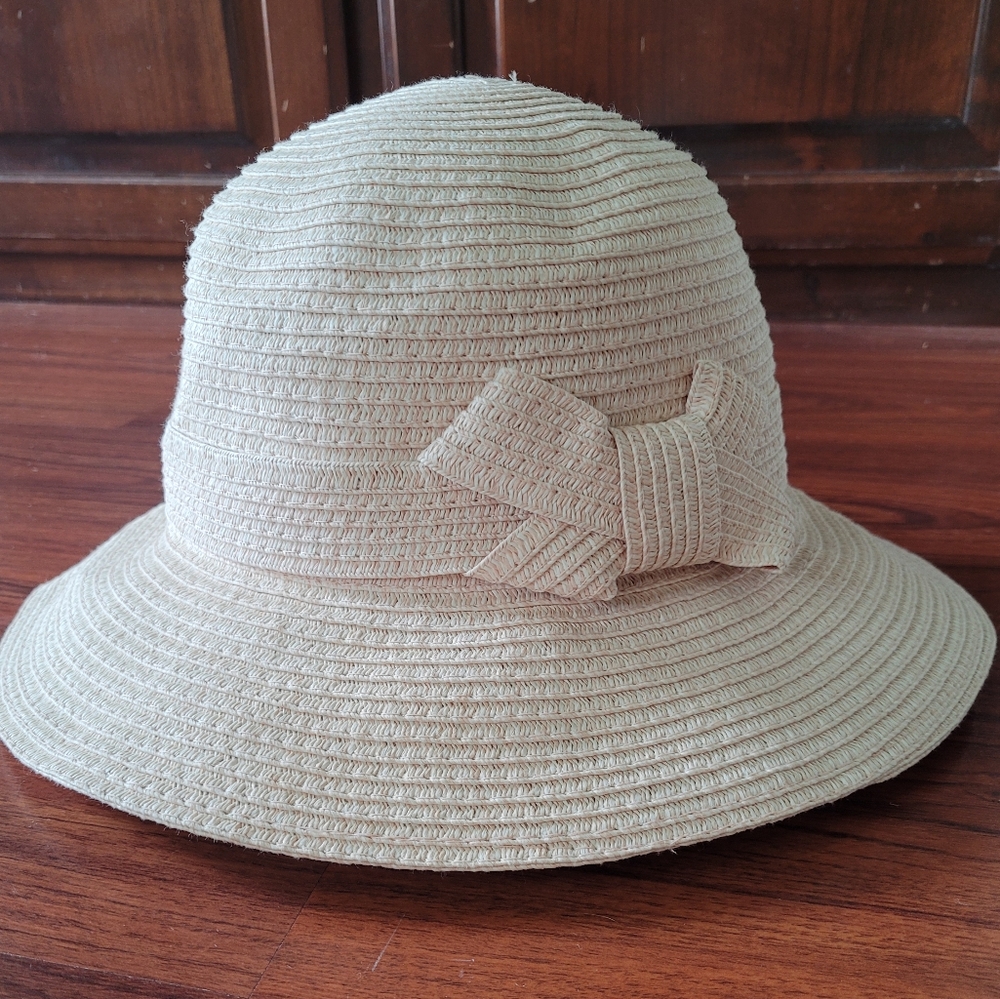 Lauren Conrad Sun Hat - Picture 1 of 4